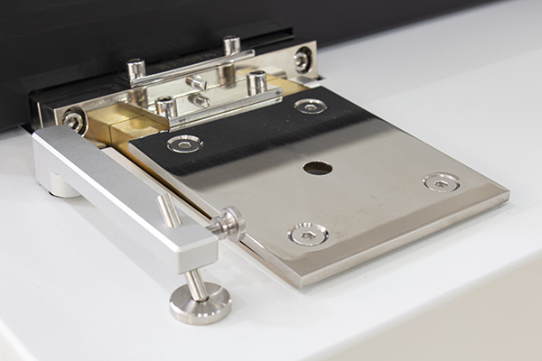 光譜分析儀檢測 /cxyq/20211222150520-FsmqiG7CRFp67oqKTGG5Uh3GNaDl.jpg